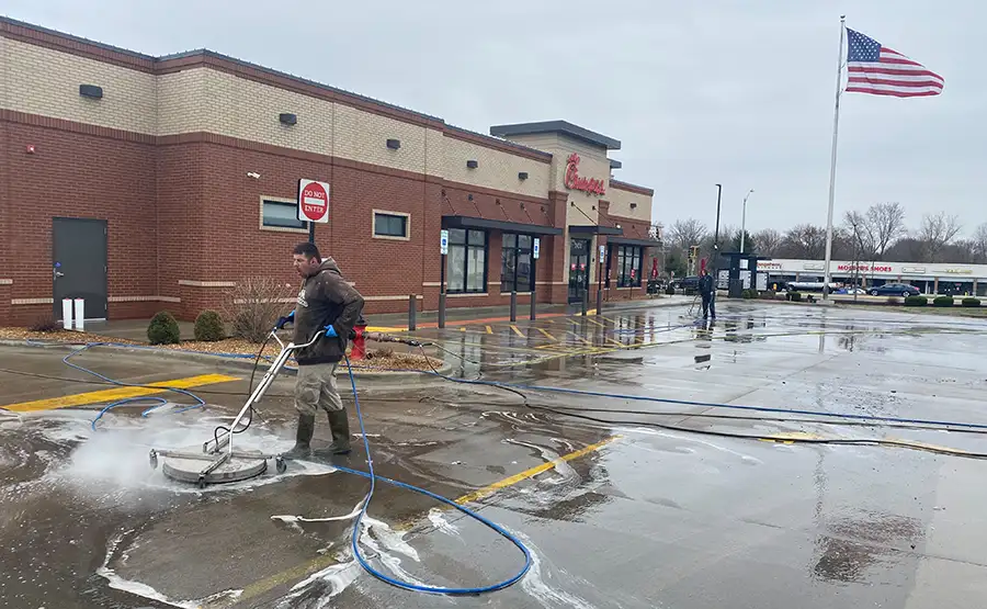 Petersburg Power Washing - Commercial power washing services - Springfield, IL