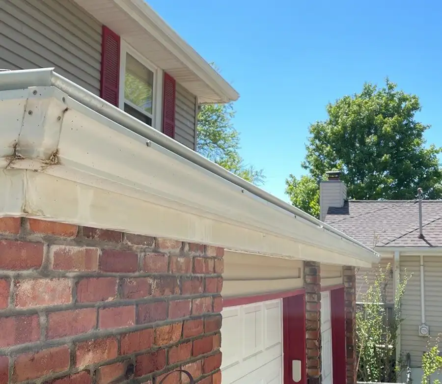 Petersburg Power Washing - gutter cleaning process finished, clean gutters - Springfield, IL